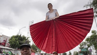 Claudia Sheinbaum sworn in as 1st female president of Mexico