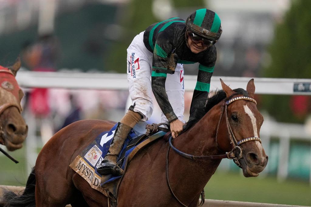 Bob Baffert’s Muth opens as Preakness favorite; Derby winner Mystik Dan draws No. 5 post