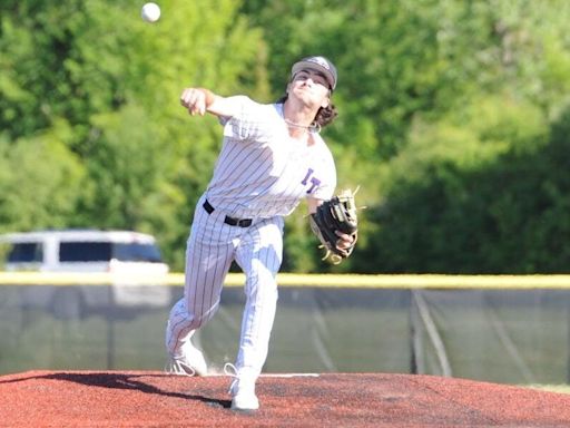 High school boys roundup: Indian Trail, Tremper, St. Joseph, Westosha Central baseball all capture regional championships, advance to sectionals