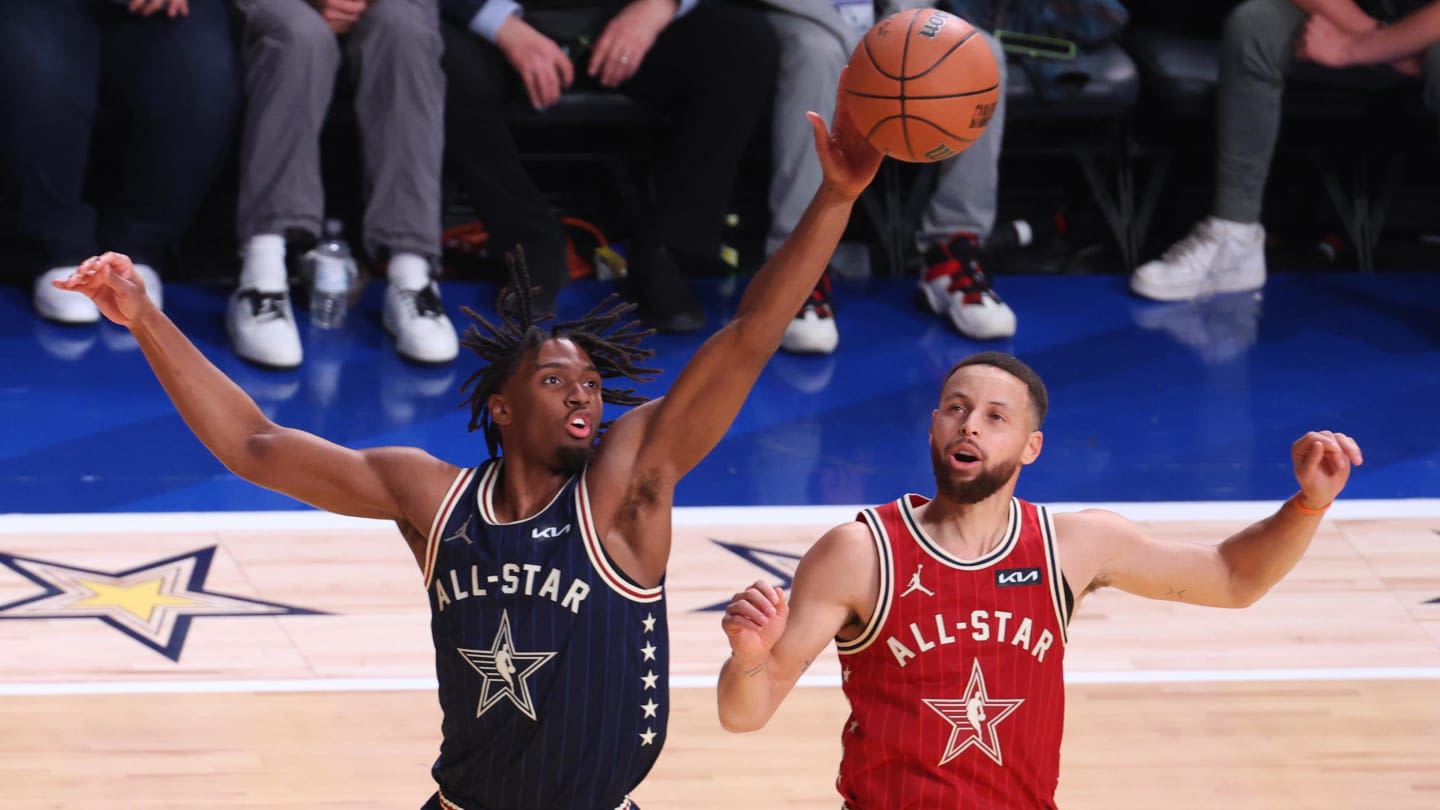 Sixers' Tyrese Maxey’s Reaction to Steph Curry’s Gold Medal Game