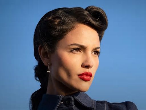 Eiza González afirma que su personaje en película con Henry Cavill es "como una James Bond femenina"