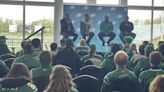 New Roughriders head coach Mace receives standing ovation at ‘State of the Nation’ event | Globalnews.ca