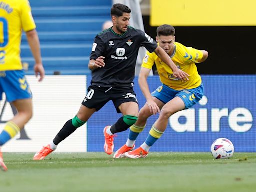 Mika Mármol y Moleiro ‘refuerzan’ la pretemporada de Las Palmas