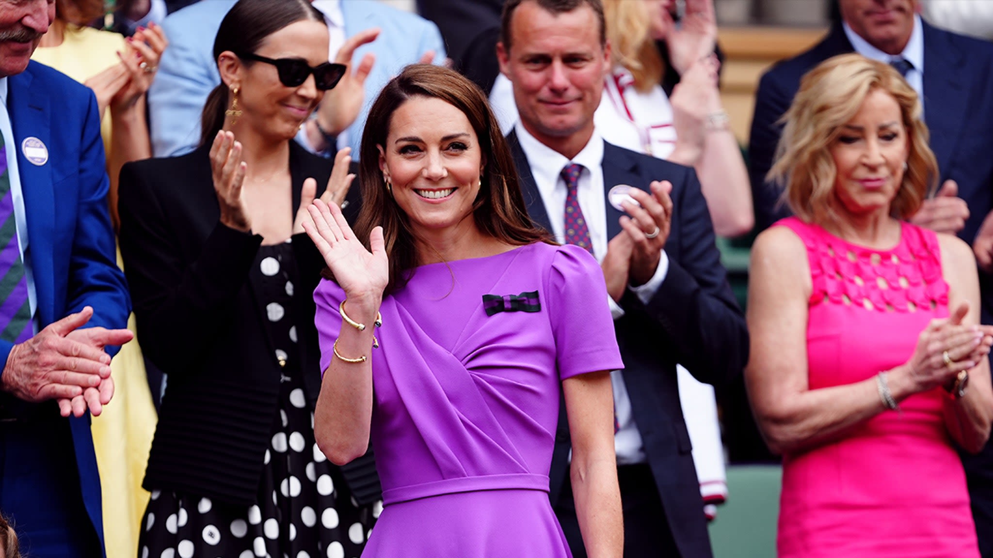 Kate Middleton Receives Standing Ovation Upon Arriving at Wimbledon