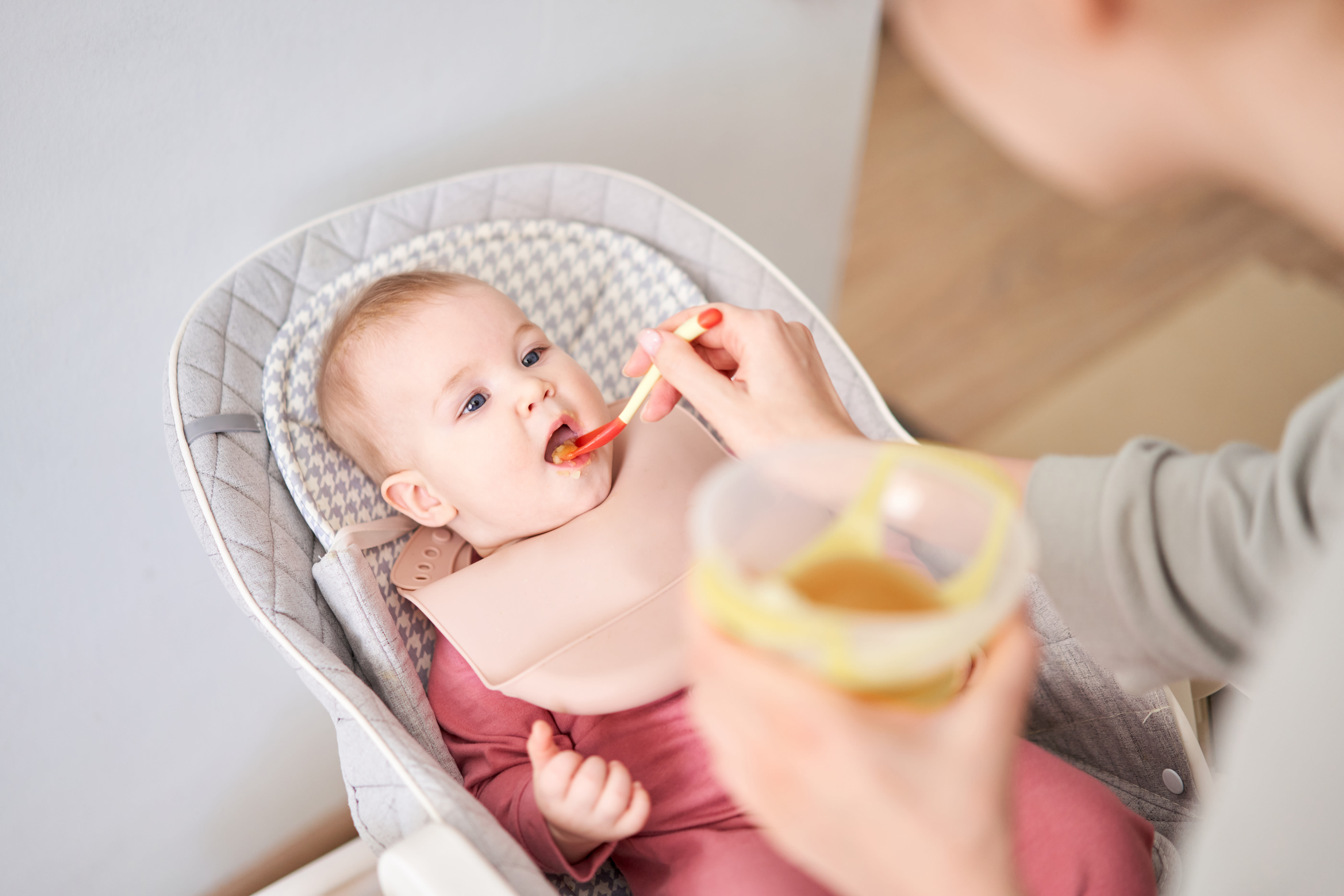 Lawmakers introduce bill to limit heavy metals in baby food