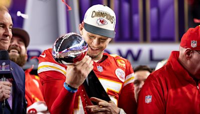 Baltimore Ravens vs Kansas City Chiefs LIVE commentary: Start time and team news