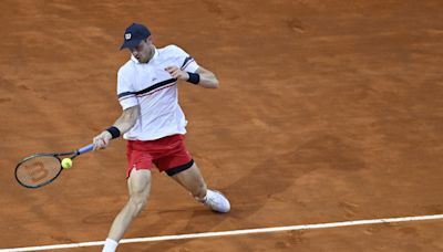 El chileno Jarry doma a Tsitsipas y jugará sus primeras semifinales de Masters 1.000