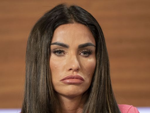 Judge issues arrest warrant for Katie Price after she fails to attend court