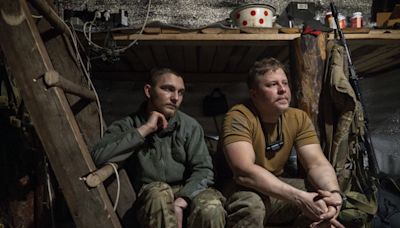 烏克蘭前線「地獄」實況：壕溝士兵遭俄軍持續砲轟，面臨睡眠剝奪與焦慮崩潰