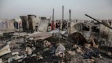 以軍空襲拉法難民營釀45死249傷 以國政府：炸彈破片引燃油槽