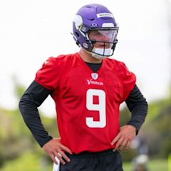 Vikings Face Tough Call on McCarthy After Showing Darnold Early Favor