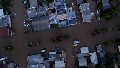 Death toll from floods in Brazil hits 126 as rain returns