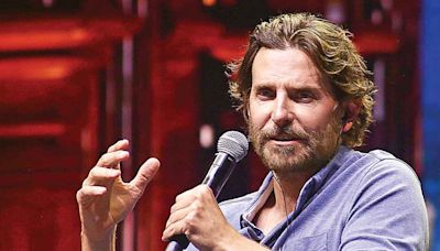 México Siglo XXI: Bradley Cooper le aprende a Guillermo Del Toro