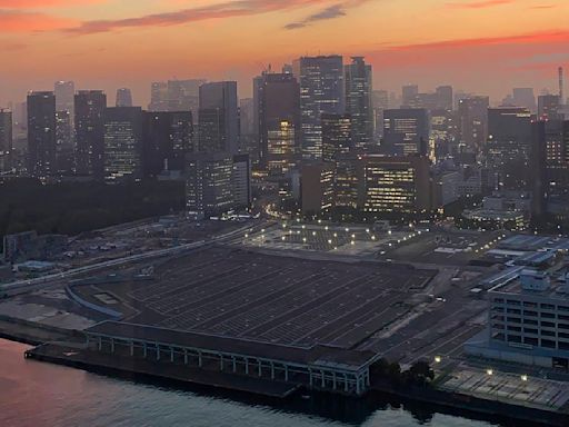 Tokyo's old fish market makes way for skyscrapers, glitzy stadium to woo global spenders