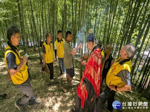 大甲文昌祠甲辰年祈安圓醮 前往南投竹山選燈篙竹