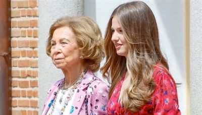 El detalle de la Princesa Leonor con la Reina Sofía durante su ingreso hospitalario