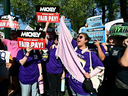 Disneyland workers vote in favor of strike authorization