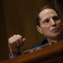 Ron Wyden