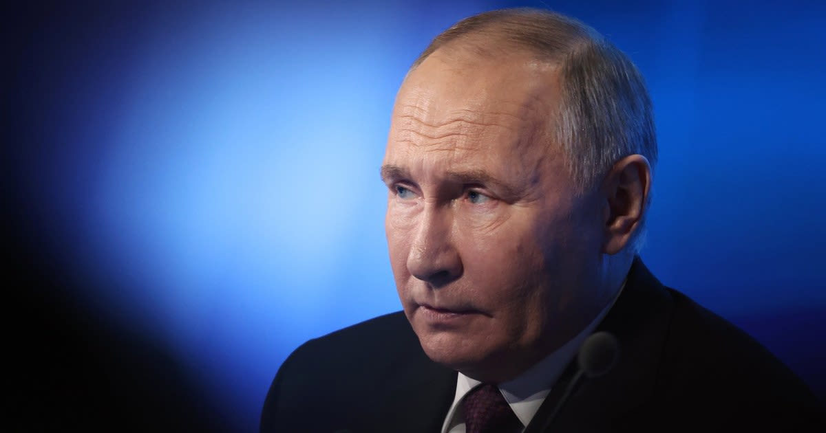 A surprise arrest and a corruption scandal hint at splits in Putin's inner circle