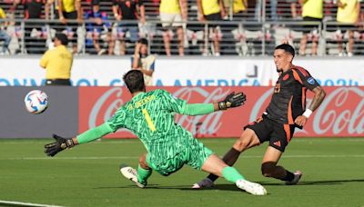 Colombia gana Grupo D en Copa América tras 1-1 con Brasil, que jugará con Uruguay en cuartos