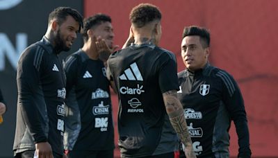 "La derrota duele" pero esto "acaba en la última fecha", dice peruano Cueva