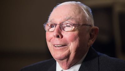 Charlie Munger Will Be Absent From Warren Buffett's Side Saturday: First Berkshire Hathaway Meeting Without The 'Architect'