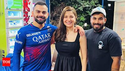 Virat Kohli and Anushka Sharma's affectionate moment caught in this UNSEEN pic from RCB vs CSK match | Hindi Movie News - Times of India