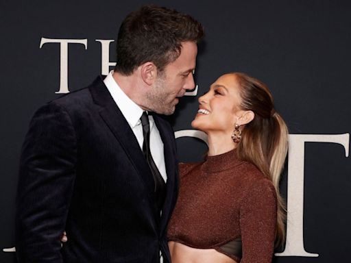 Jennifer Lopez & Ben Affleck Make First Public Move as Divorce Rumors Intensify