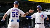 Cachorros blanquean 6-0 a Rockies con jonrones de Suzuki y Young