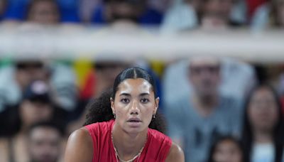 Jordan Thompson makes Cincinnati Bearcats history with silver medal in Olympic volleyball