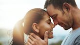 5 hábitos que garantizan que una relación valga la pena, según la psicología