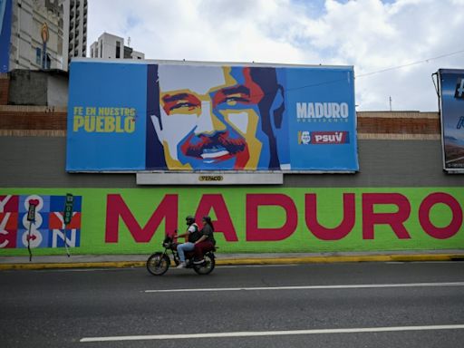 Maduro acusa a medios internacionales en Venezuela de ser "sicarios de la mentira"