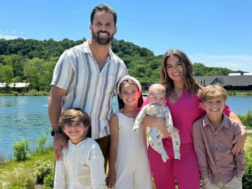 WR Eric Decker’s Wife Jessie Wants ‘Smaller Implants’ After Giving Birth to 4th Child With Former NFL Star