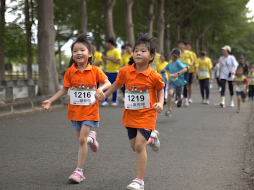 彰化經典小鎮應屆畢業生路跑 充滿快樂回憶