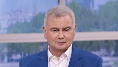 Which stars are supporting Eamonn Holmes and Phillip Schofield?