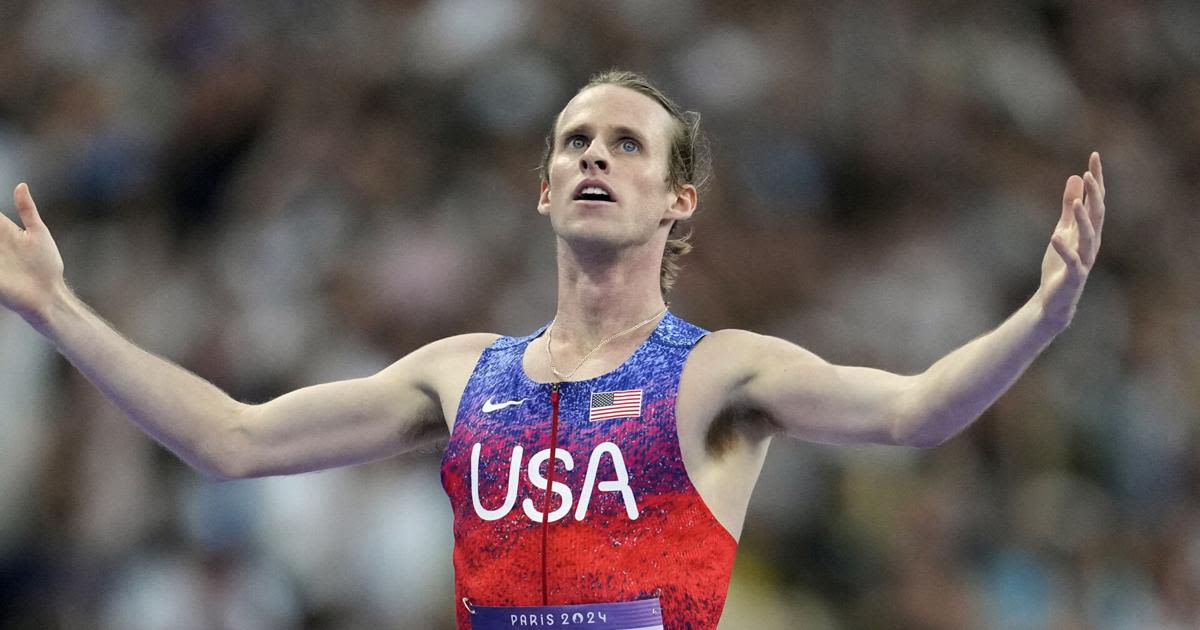 Blacksburg resident Cole Hocker wins Olympic gold in 1,500 in an upset