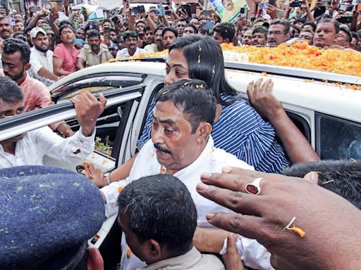 Anubrata Mondal, TMC Congress leader returns from prison and reaffirms support for Mamata