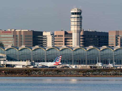 American Airlines flight forced to abort takeoff at Reagan National Airport to avoid hitting another plane | CNN