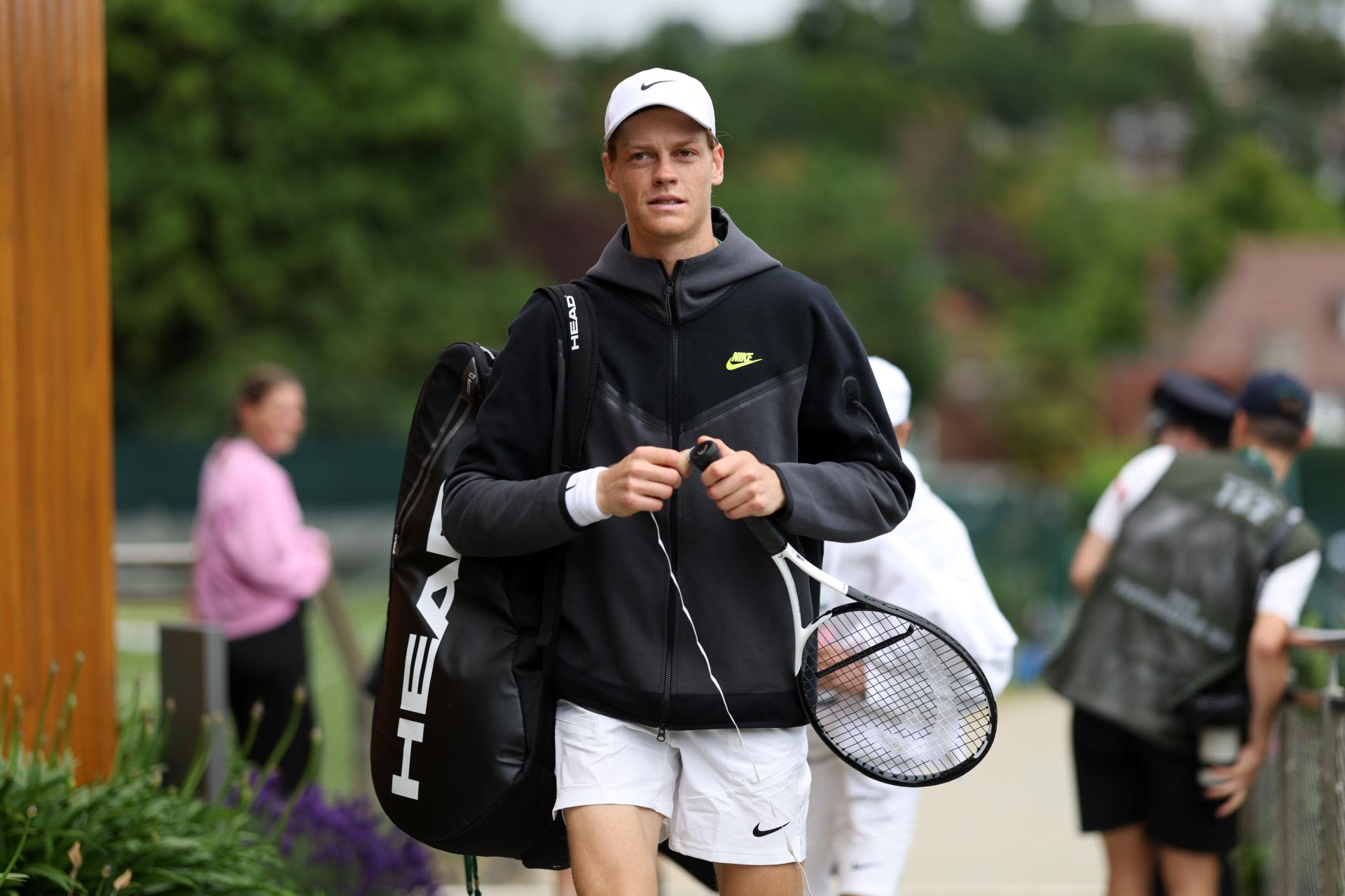 Jannik Sinner struggles to retain emotion at Wimbledon