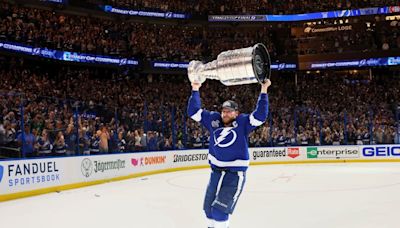 Steven Stamkos covets return to Tampa Bay for 17th season