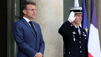 "Frappée de la maladie de Charcot" : cet avertissement fait à Emmanuel Macron qu’il n’a pas voulu croire