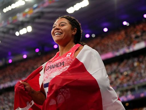 Olympics-Athletics-Canada's Rogers wins women's hammer gold