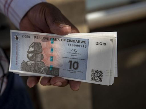 Zimbabwe Must End ‘Dollar Grip’ to Regain Economic Sovereignty