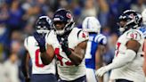 'Tone Setter': Houston Texans Re-Sign Neville Hewitt to One-Year Deal