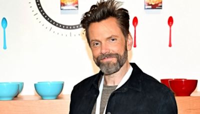 Joel McHale, 52, proves he is slowly turning into a silver fox