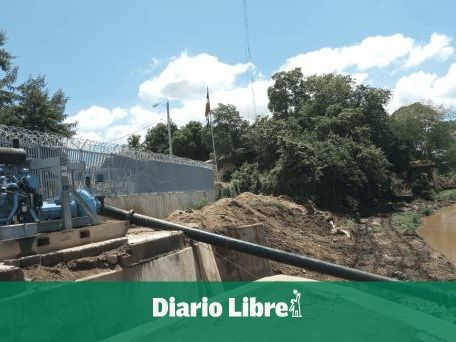 Abinader declaró de emergencia las licitaciones para obras en canal La Vigía