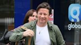 Jamie Oliver wants his kids to 'struggle as much as possible'