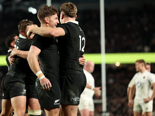 New Zealand 24-17 England: Late All Blacks comeback condemns tourists to another agonising close defeat