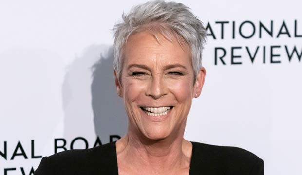 Jamie Lee Curtis (‘The Bear’) wins Emmy for Comedy Guest Actress