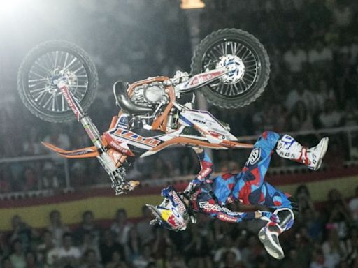 Colmenar Viejo acoge el primer Campeonato de España de Freestyle Motocross celebrado en Madrid